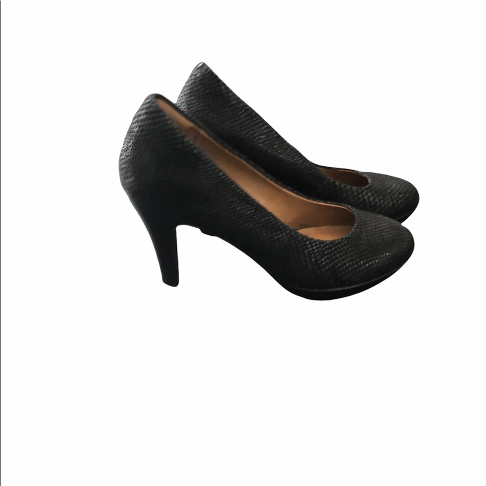 Clarks Kendra Heels